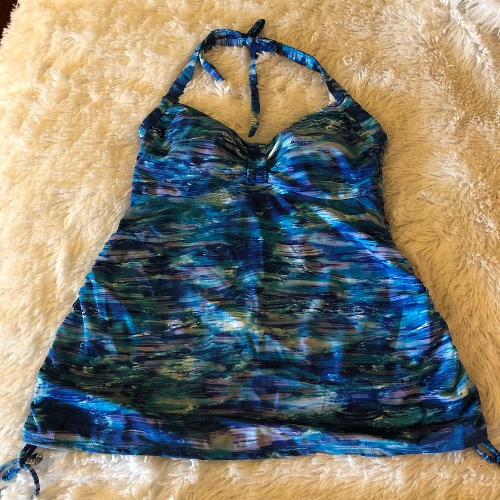 Liz Lange Maternity Tankini Swimsuit Top